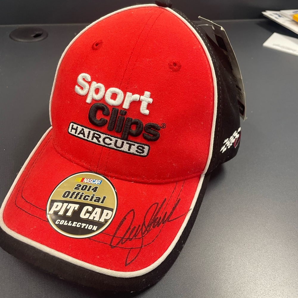 NWT NASCAR 2014 official pit cap signed